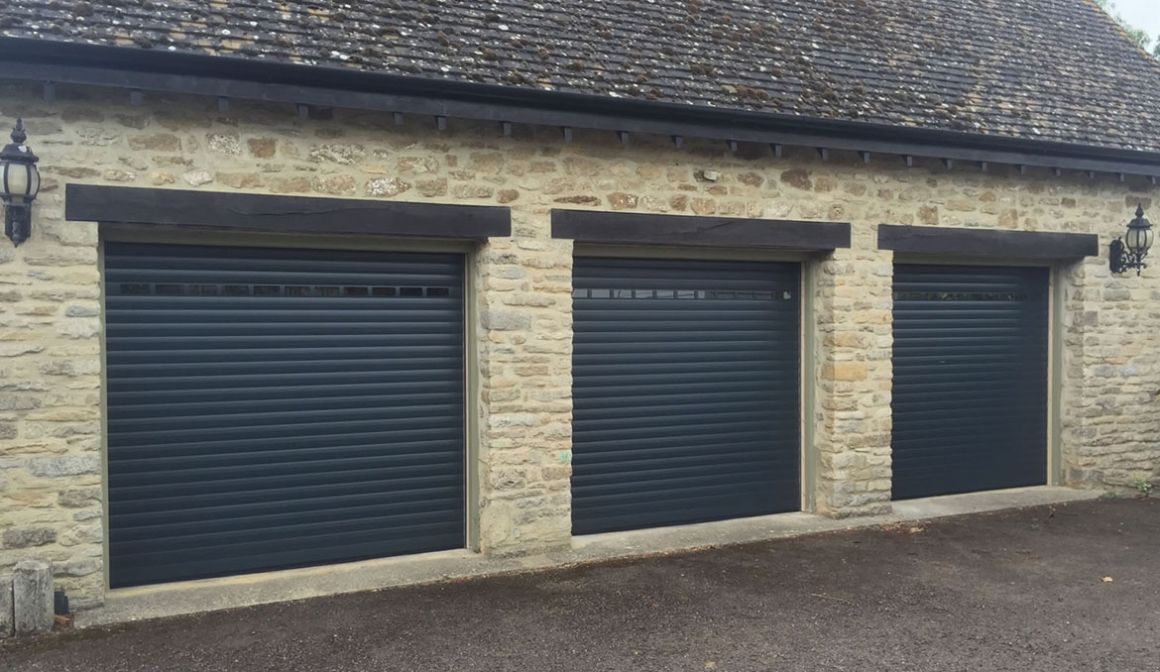 Roller shutter profile RA-55 mm - budget solution for small gates