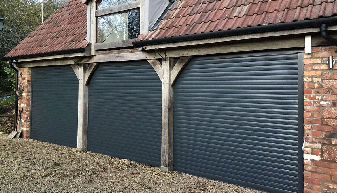Choosing a color for garage doors: What awaits us in 2024?