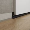 Versteckte Sockelleiste 20 mm schwarz Versteckte Sockelleiste 20 mm schwarz